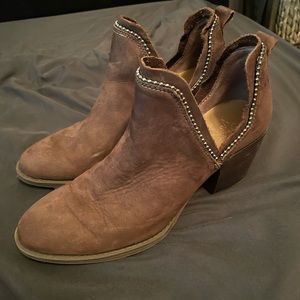 Crown Vintage Woody Booties